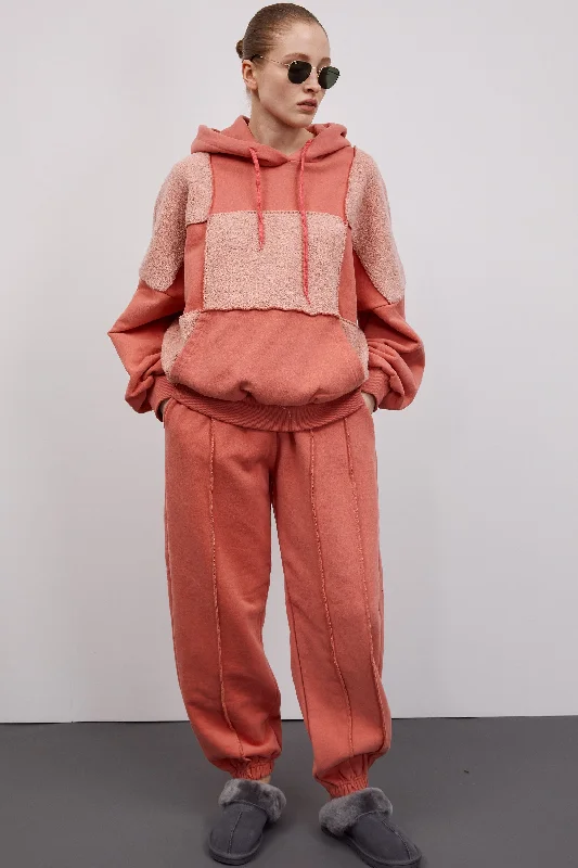 Checkerboard Fleece Sweatpants, Salmon