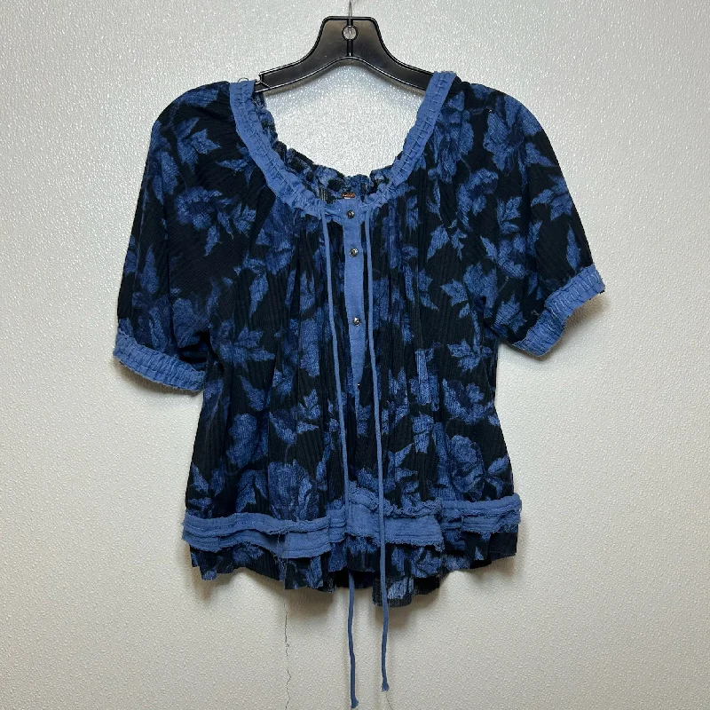 Top Short Sleeve By Free People In Blue, Size: L