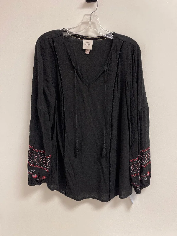 Top Long Sleeve By Knox Rose In Black, Size: L