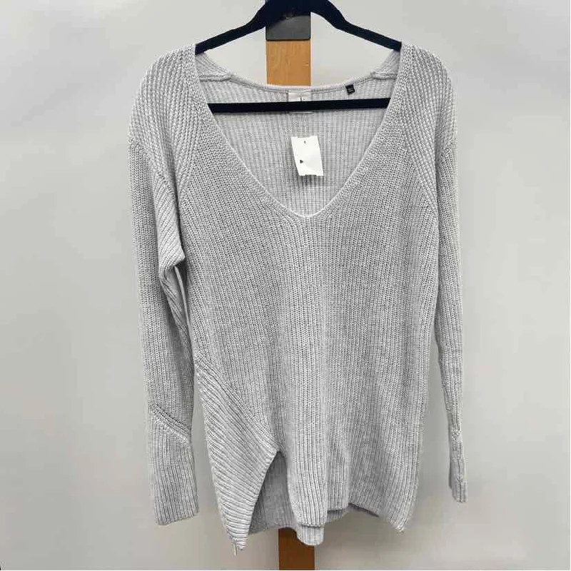 CABI Women's Size S Gray Solid Sweater